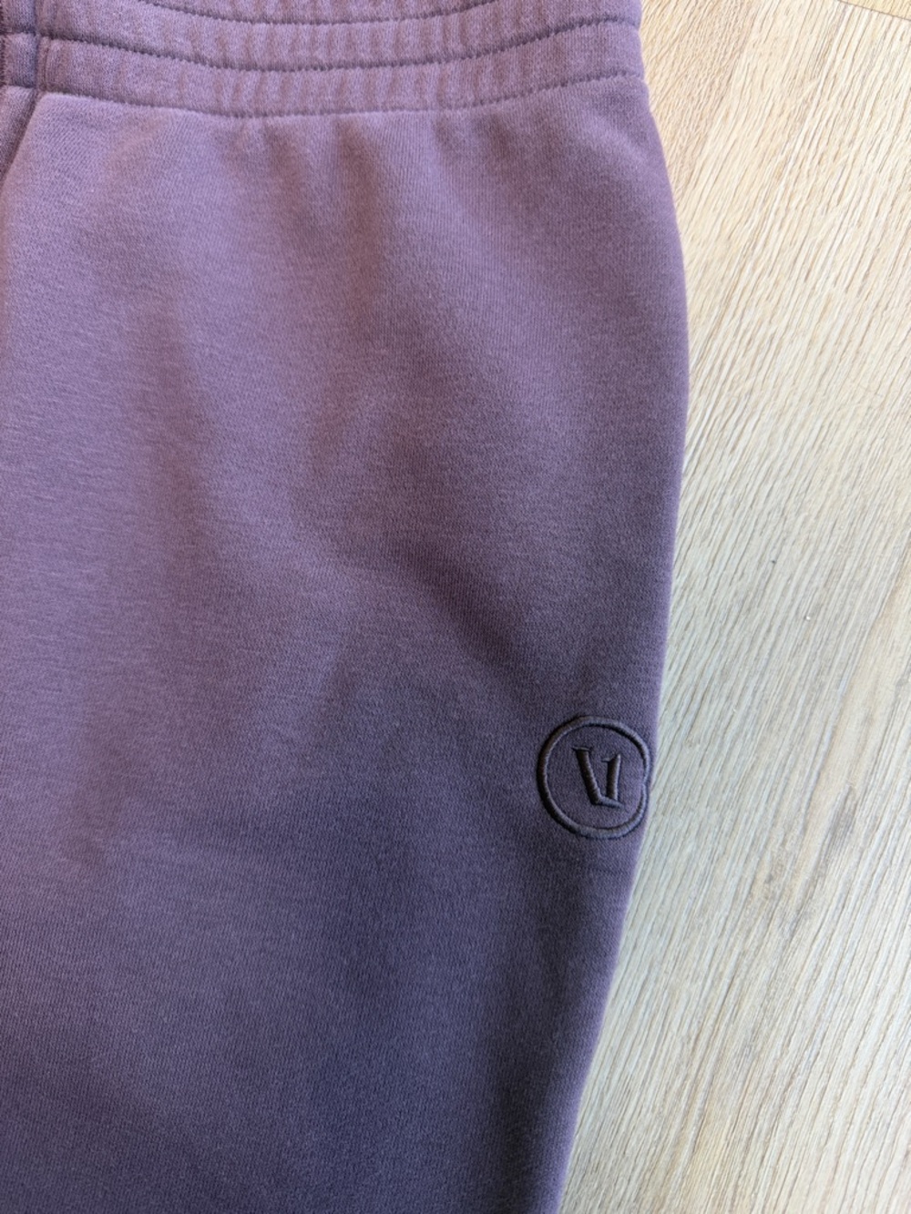 Vuori Plum Sweatpants with White Drawstring - Picture 3 of 8